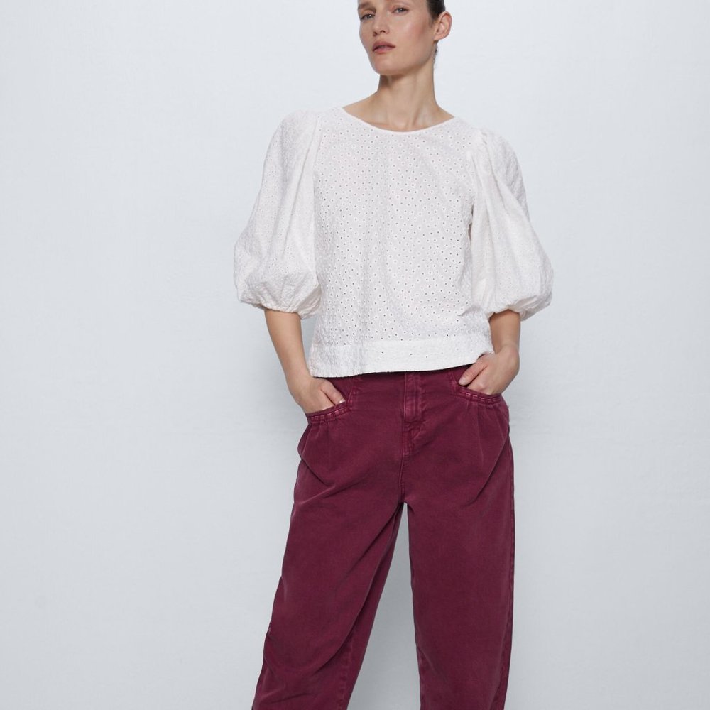 EMBROIDERED EYELET BLOUSE-Oyster White-4786/063 - Picture 2 of 8